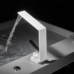 Bathroom Sink Faucet - Waterfall Electroplated / Painted Finishes Centerset Single Handle One HoleBath Taps