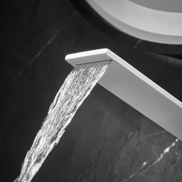 Bathroom Sink Faucet - Waterfall Electroplated / Painted Finishes Centerset Single Handle One HoleBath Taps