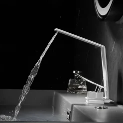 Bathroom Sink Faucet - Waterfall Electroplated / Painted Finishes Centerset Single Handle One HoleBath Taps