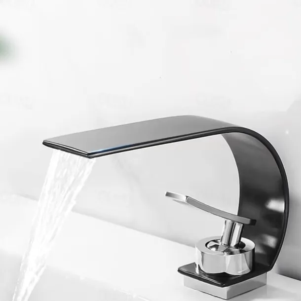 Bathroom Sink Faucet - Waterfall Electroplated Centerset Single Handle One HoleBath Taps