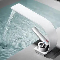 Bathroom Sink Faucet - Waterfall Electroplated Centerset Single Handle One HoleBath Taps