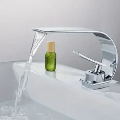 Bathroom Sink Faucet - Waterfall Electroplated Centerset Single Handle One HoleBath Taps