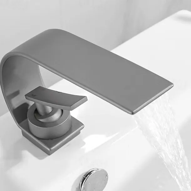 Bathroom Sink Faucet - Waterfall Electroplated Centerset Single Handle One HoleBath Taps