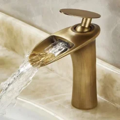 Bathroom Sink Faucet - Waterfall Electroplated / Painted Finishes Centerset Single Handle One HoleBath Taps