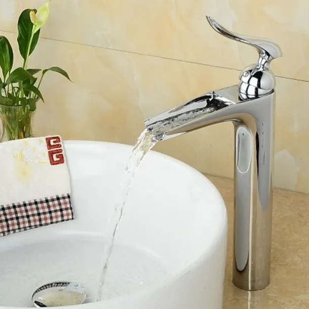 Bathroom Sink Faucet - Waterfall Chrome Centerset Single Handle One HoleBath Taps