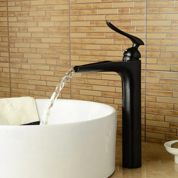 Bathroom Sink Faucet - Waterfall Chrome Centerset Single Handle One HoleBath Taps