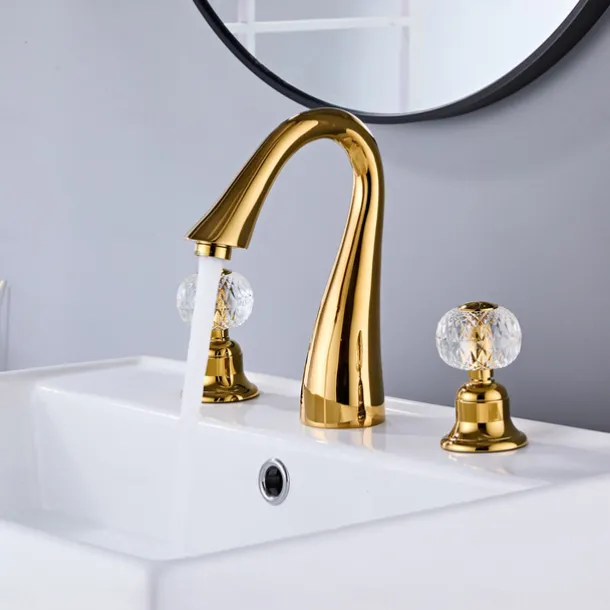 Bathroom Sink Faucet - Widespread Electroplated Widespread Two Handles Three HolesBath Taps