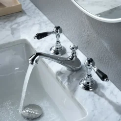 Bathroom Sink Faucet - Widespread Electroplated Widespread Two Handles Three HolesBath Taps