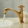 Bathroom Sink Faucet Antique Brass Single Handle One Hole Centerset Mount Lavatory Bathroom Vanity Faucet