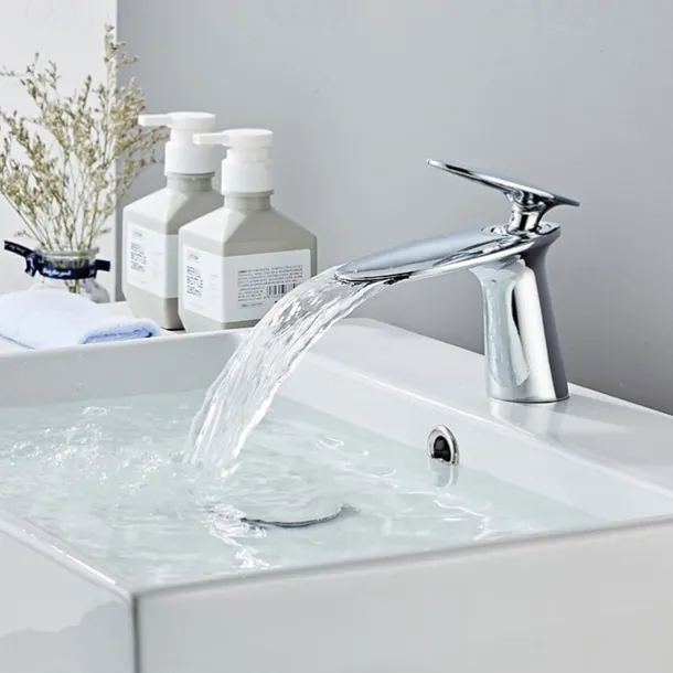 Bathroom Sink Faucet, Brass Waterfall Single Handle One Hole Modern Style Bath Taps with Hot and Cold Water