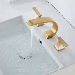 Bathroom Sink Faucet Widespread Oil-rubbed Bronze/Nickel Brushed/Electroplated Widespread Two Handles Three HolesBath Taps