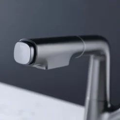 Bathroom Sink Faucet with Pull Out Spray,Brass Liftable 3-modes Electroplated / Painted Finishes Centerset Single Handle One Hole Lavatory Rotating Spout for Cold and Hot Water Bath Taps