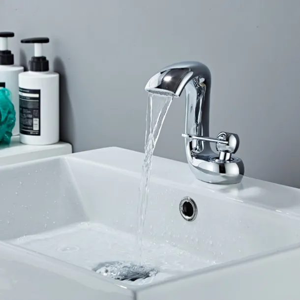 Bathroom Sink Faucet,Antique Brass Waterfall Single Handle One Hole Bath Taps with Hot and Cold Switch