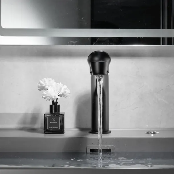 Bathroom Sink Faucet,Black Bathroom Faucet,Brass Single Handle One Hole Bath Taps(Black/Grey/Chrome/Golden)