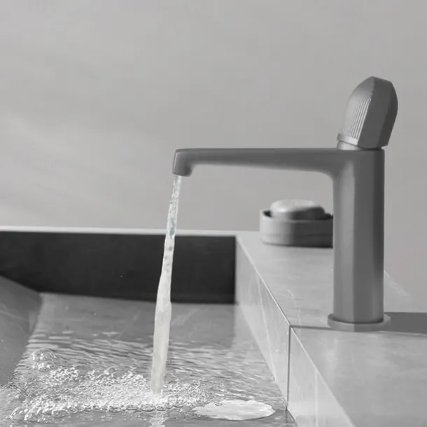 Bathroom Sink Faucet,Black Bathroom Faucet,Brass Single Handle One Hole Bath Taps(Black/Grey/Chrome/Golden)