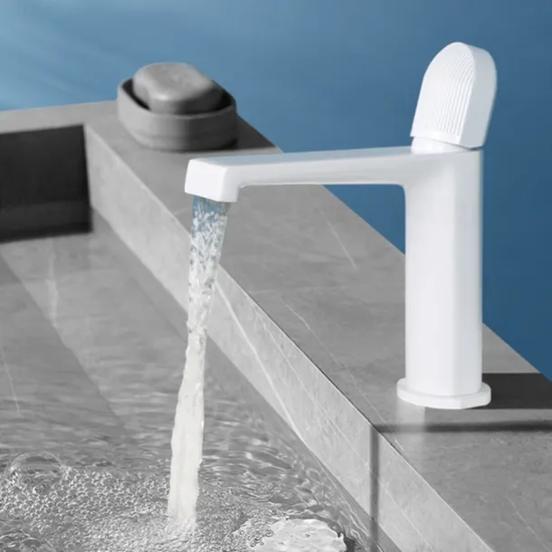 Bathroom Sink Faucet,Black Bathroom Faucet,Brass Single Handle One Hole Bath Taps(Black/Grey/Chrome/Golden)