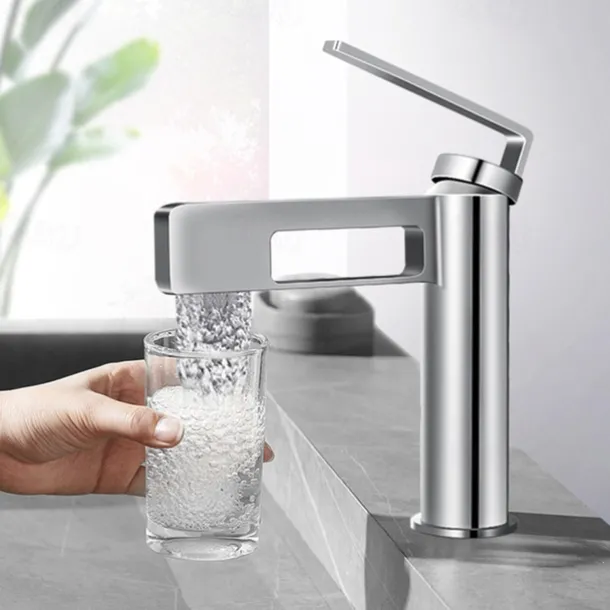 Bathroom Sink Faucet,Black Bathroom Faucet,Brass Single Handle One Hole Gun Shape Bath Taps(Black/Grey/Chrome/Golden)