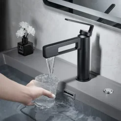 Bathroom Sink Faucet,Black Bathroom Faucet,Brass Single Handle One Hole Gun Shape Bath Taps(Black/Grey/Chrome/Golden)