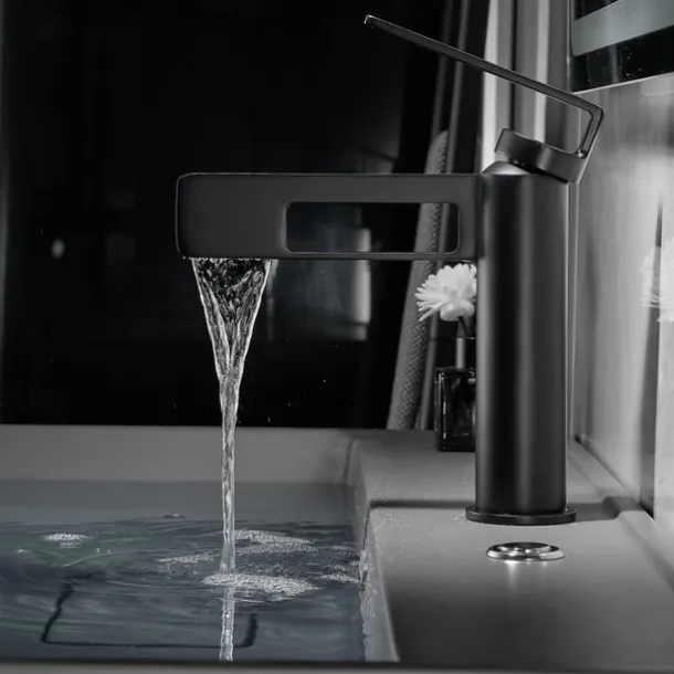 Bathroom Sink Faucet,Black Bathroom Faucet,Brass Single Handle One Hole Gun Shape Bath Taps(Black/Grey/Chrome/Golden)