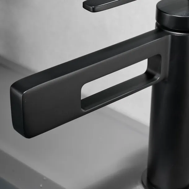 Bathroom Sink Faucet,Black Bathroom Faucet,Brass Single Handle One Hole Gun Shape Bath Taps(Black/Grey/Chrome/Golden)