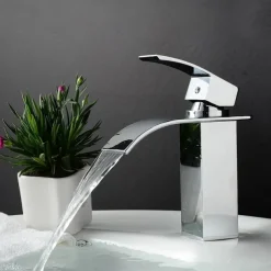 Bathroom Sink Faucet,Brass Single Handle One Hole Silvery Waterfall Concise Style Chrome Centerset Bath Taps