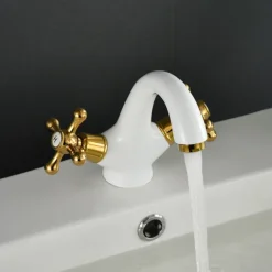 Bathroom Sink Faucet,Classic Electroplated / Painted Finishes Centerset Two Handles One Hole Bath Taps