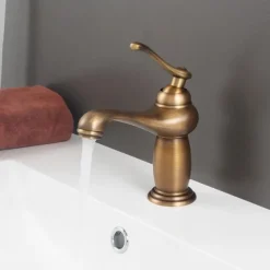 Bathroom Sink Faucet,Single Handle One Hole Brass Standard Spout,Brass Vintage Bathroom Sink Faucet Contain with Hot and Cold Water