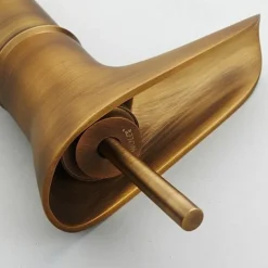 Bathroom Sink Faucet,Waterfall Antique Brass Centerset Single Handle One HoleBath Taps with Hot and Cold Switch