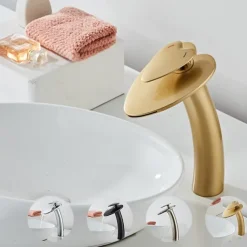 Bathroom Sink Faucet,Waterfall Heart Shape Handle Single Handle One Hole Bath Taps with Hot and Cold Switch