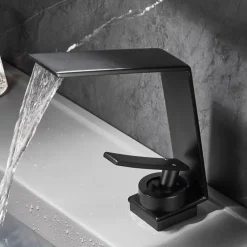 Bathroom Sink Faucet,Waterfall Brass Single Handle One Holes Bath Tap with Hot and Cold Switch
