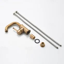 Bathroom Sink Mixer Faucet Vintage Deck Mounted, 360 Swivel Rotatable Single Handle One Hole Monobloc Washroom Basin Taps with Hot and Cold Water Hose Antique Brass ORB