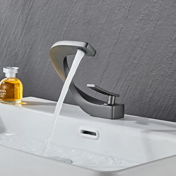 Bathroom Sink Mixer Faucet, Mono Wash Basin Single Handle Basin Taps Washroom, Monobloc Vessel Water Brass Tap Deck Mounted with Hot and Cold Hose