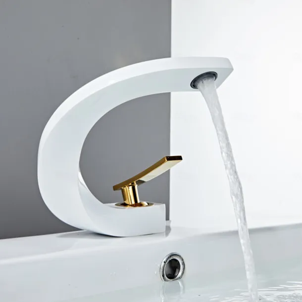 Bathroom Sink Mixer Faucet, Mono Wash Basin Single Handle Basin Taps Washroom, Monobloc Vessel Water Brass Tap Deck Mounted with Hot and Cold Hose