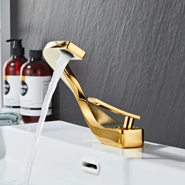 Bathroom Sink Mixer Faucet, Mono Wash Basin Single Handle Basin Taps Washroom, Monobloc Vessel Water Brass Tap Deck Mounted with Hot and Cold Hose