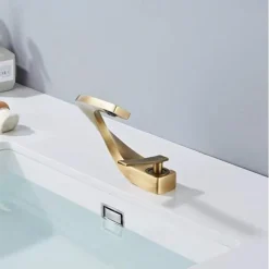 Bathroom Sink Mixer Faucet, Mono Wash Basin Single Handle Basin Taps Washroom, Monobloc Vessel Water Brass Tap Deck Mounted with Hot and Cold Hose