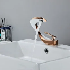 Bathroom Sink Mixer Faucet, Mono Wash Basin Single Handle Basin Taps Washroom, Monobloc Vessel Water Brass Tap Deck Mounted with Hot and Cold Hose