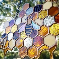 Bee Honeycomb Stained Honeybee Window Hangings Ornament Suncatcher, Beehive Stained Panel Handcrafted Modern Sunflower Stained Window Hangings Colorful Bee Pendant Art Ornaments