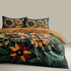 Botanical Floral Duvet Cover Set - Includes Duvet Cover and Pillowcases - Elegant Nature-Inspired Design - Soft and Comfortable Fabric - Perfect for Bedroom Decor