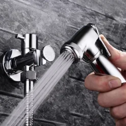 Brass Bathroom Sink Faucet,Single Handle One Hole Self-Cleaning Handheld bidet Sprayer with Cold Water Only