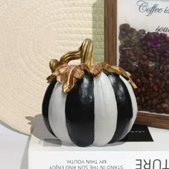 Charming Black & White Plaid Pumpkin Figurine - Resin Autumn Tabletop Decor, Perfect for Thanksgiving & Halloween, Versatile Indoor/Outdoor Home Centerpiece
