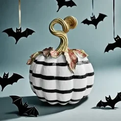 Charming Black & White Plaid Pumpkin Figurine - Resin Autumn Tabletop Decor, Perfect for Thanksgiving & Halloween, Versatile Indoor/Outdoor Home Centerpiece