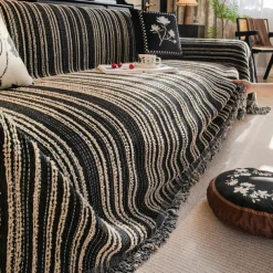 Chenille Sofa Cover Fleece Lined Jacquard Thick Universal Sofa Towel Blanket - Soft and Luxurious Fabric - Elegant Jacquard Pattern - Enhances and Protects Your Sofa - Suitable for All Seasons