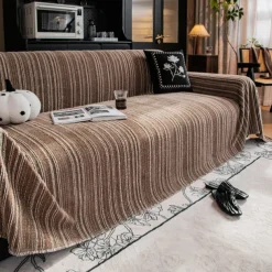 Chenille Sofa Cover Fleece Lined Jacquard Thick Universal Sofa Towel Blanket - Soft and Luxurious Fabric - Elegant Jacquard Pattern - Enhances and Protects Your Sofa - Suitable for All Seasons