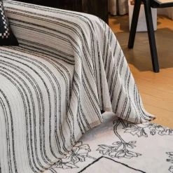 Chenille Sofa Cover Fleece Lined Jacquard Thick Universal Sofa Towel Blanket - Soft and Luxurious Fabric - Elegant Jacquard Pattern - Enhances and Protects Your Sofa - Suitable for All Seasons