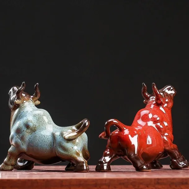 Chinese Feng Shui Ceramic Bull Figurine - Prosperity Attracting Wealth Buffalo Statue, Office Desk Decor, Zodiac Animal Handicraft, Non-Electric Collectible