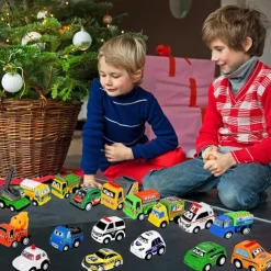 Christmas Advent Calendar 2025, Advent Calendar Children with 24 Days Countdown Pulls Back Cars Toy Christmas Countdown Calendar Blind Box Gift for Kids Boys and Girls