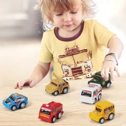 Christmas Advent Calendar 2025, Advent Calendar Children with 24 Days Countdown Pulls Back Cars Toy Christmas Countdown Calendar Blind Box Gift for Kids Boys and Girls