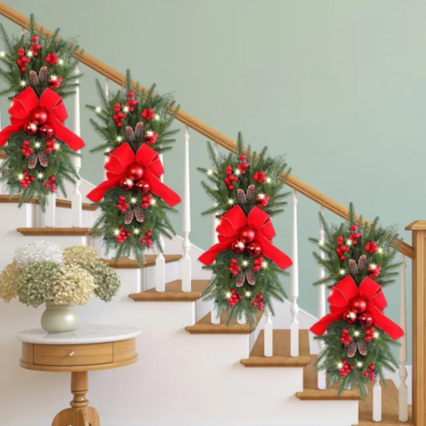 Christmas Wreaths Xmas Swags with Lights Cordless Prelit Stairway Stairway Staircase Window Wall Decoration Teardrop Trim Wreath Rattan Shopping Mall Hotel Outdoor