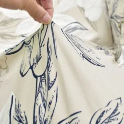 Club Chair Cover Stretchy and Durable Slipcover Perfect for Protecting and Refreshing Your Chair Adds a Stylish and Modern Touch to Any Room Decor