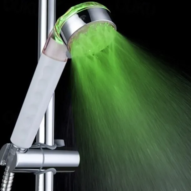 3-Color Temperature Sensitive LED Color Changing Hand Shower